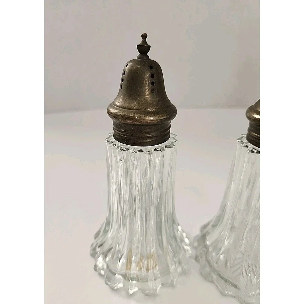 Vintage Crystal by Leonard Silver Plated Salt, Pepper Shaker Set HONG KONG